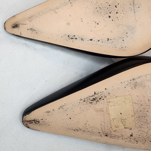 Manolo Blahnik | Carolyne Mid-Heel Slingback Pump - Picture 9 of 10